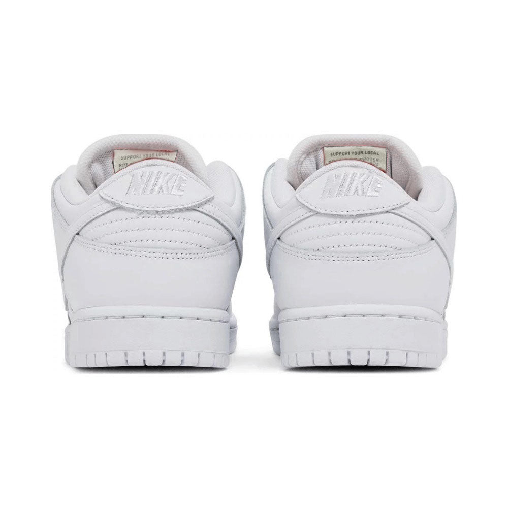 Nike SB Dunk All White