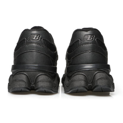 New balance 9060 (Preto/preto)