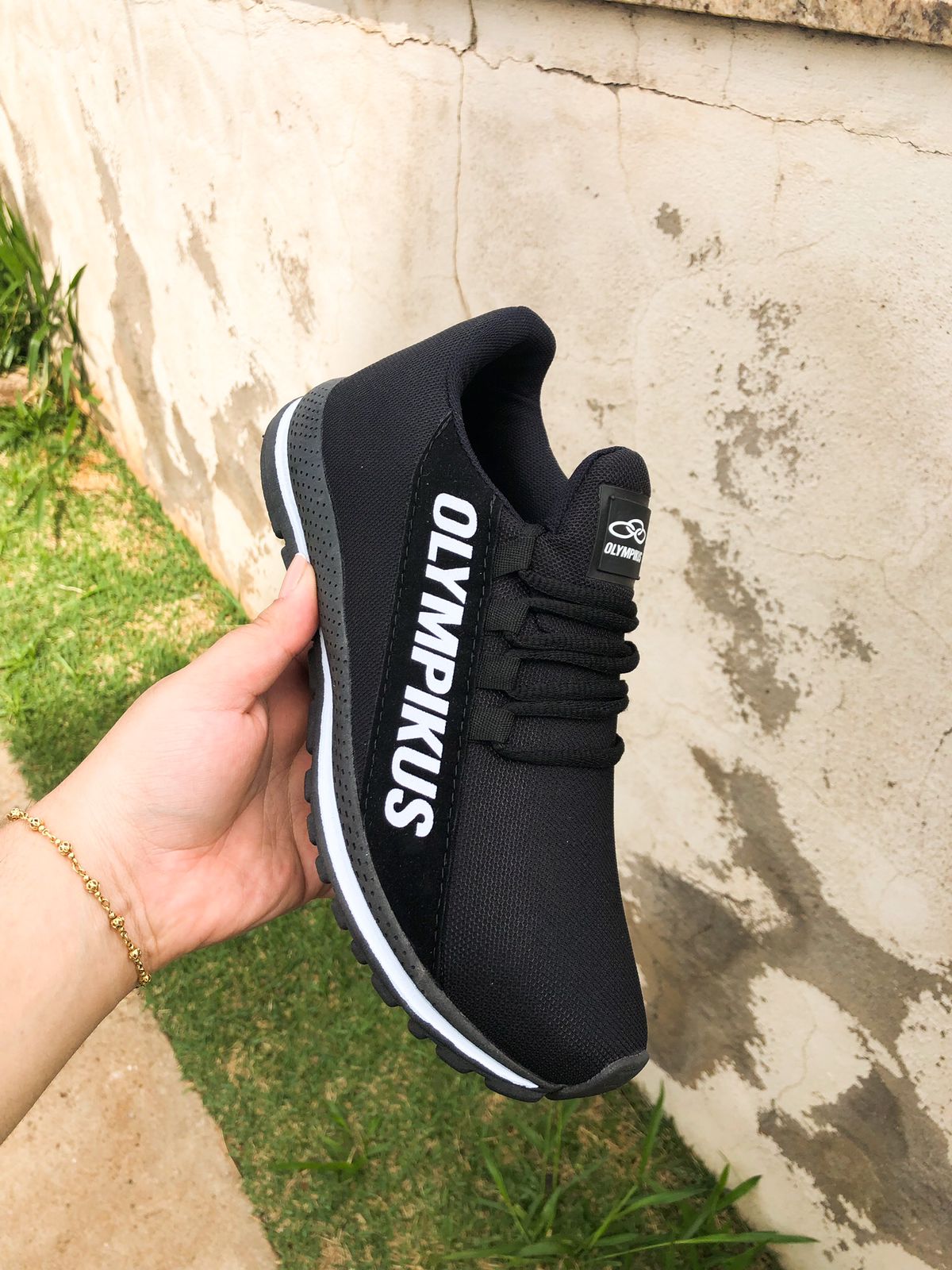 Olympikus Cyber 2 Calce Fácil (Preto/Branco)