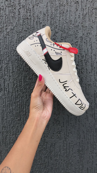 Nike Air Force 1 ‘JUST DID’ (Bege)