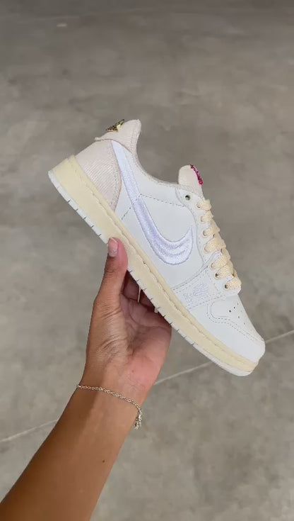 Nike Air Jordan 1 Retro Low OG Trophy Room Away (Branco/Off White)